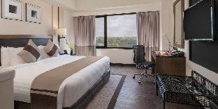 Poblacion District Hotel | Seda Abreeza - Newly Renovated