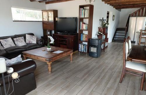 Emalahleni Casa | Sedgefield Lodge