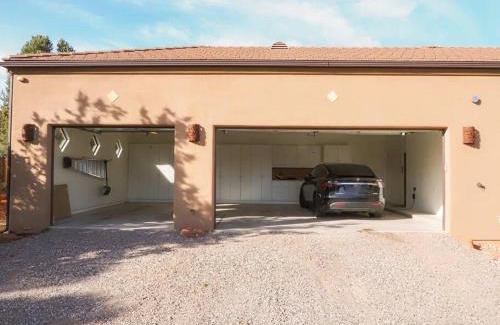 West Sedona Villa | Sedona Bliss Estates -Sleeps 16- Hot Tub