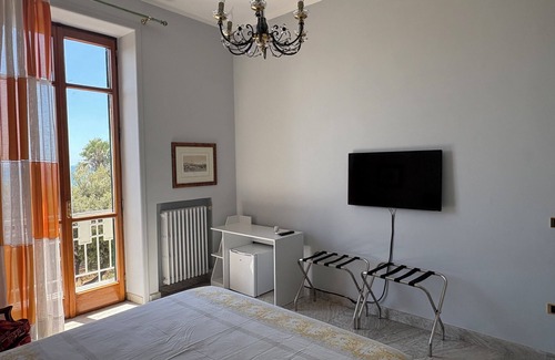 Salerno Cama Y Desayuno | See The Sea B&B