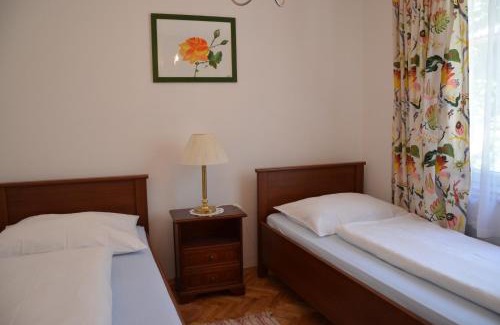 Poertschach am Woerthersee Apartamento | Seeappartements Eden