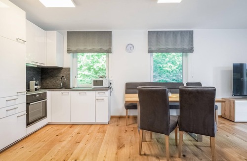 Augsdorf Apartamento | Seeblick-Apartment in Velden