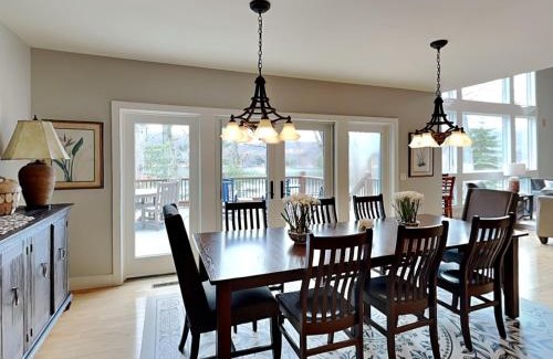Swanton Casa | Seek A Sunset