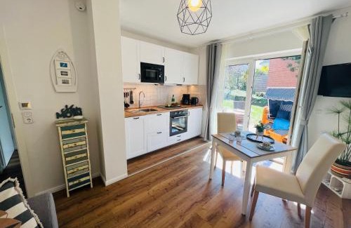 Schoenhagen Apartamento | SeeLund - Meeresrauschen lauschen - ruhiges sonniges Apartment mit Garten und Terrasse nahe Strand und Ostsee