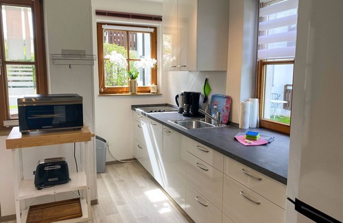 Arlaching Apartamento | Seerose, 46sqm, 2 bedrooms, balcony and garden view