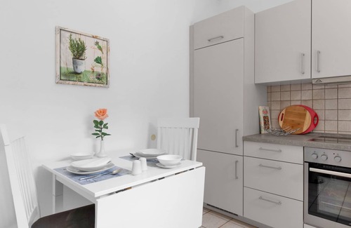 Warwerort Apartamento | Seeschwalbe by Interhome