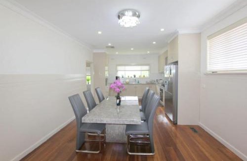 Noble Park Casa | Seffa home stay