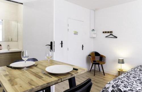 Segre Apartamento | Segré centre ? studio ? 24m² ? cuisne ? wifi ? TOUT NEUF!