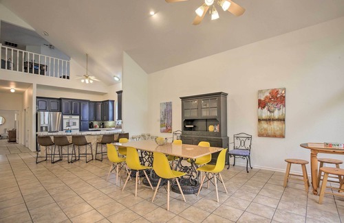 Seguin Casa | Seguin Home on Lake Placid w/ Boat Dock!