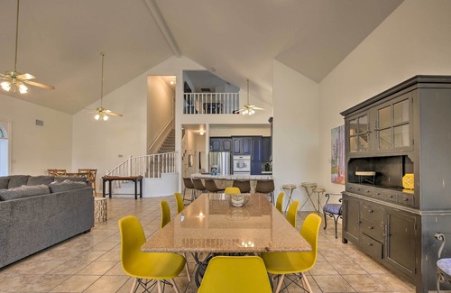 Seguin Casa | Seguin Home on Lake Placid w/ Boat Dock!