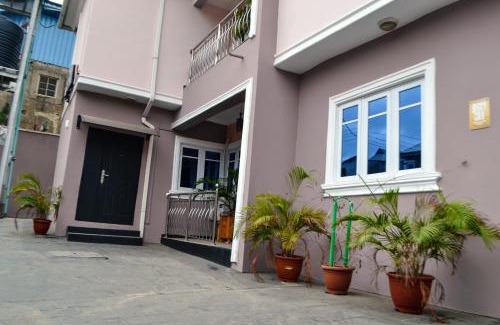 Lagos Apartamento | SEGXYCOLD VALLEY OASIS Stunning one-bedroom apartment