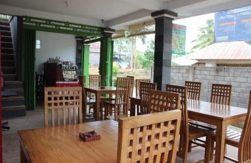 Sawan Casa | Sekumpul Guest House