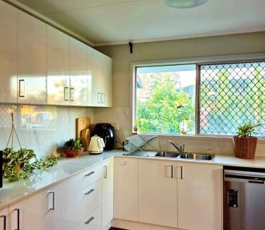 Logan Central Casa | Selah House - Cozy Entire House Retreat