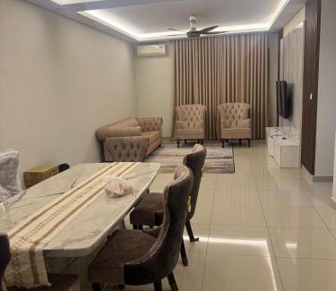 Gua Apartamento | Selayang Homestay Alanna