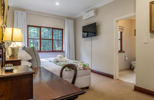 Pennington Casa | Selborne Golf Estate Villa P1 by First Private Stays