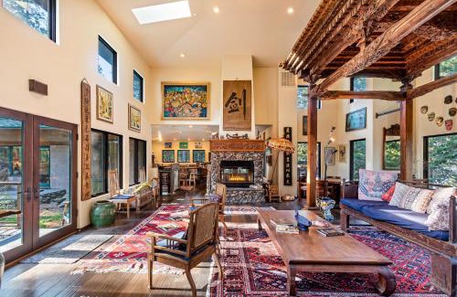 Harrison Casa | Selby Knoll Estate Main House and Guesthouse