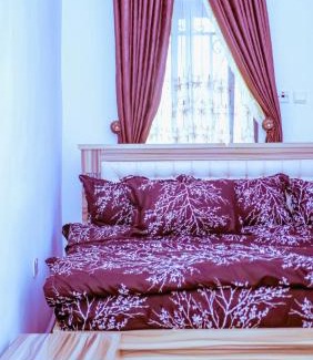 Abuja Casa | Select Elegant 3 Rooms 3 sized king-bed @ Abuja FCT