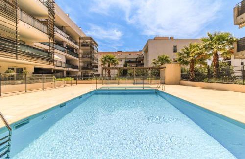 Le Lavandou Apartamento | SELECT'soHOME - Appartement pour 4 personnes proche des commerces et de la plage du Lavandou avec parking privé ! - CAP AZUR