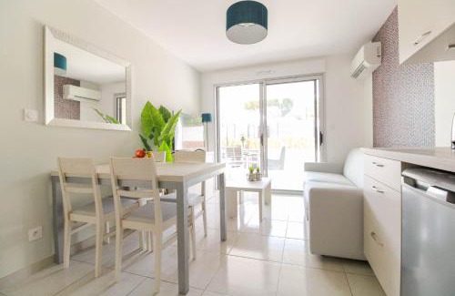 La Faviere Apartamento | SELECT'soHOME - Résidence Le Poséidon - Piscine & Parking - Appartement pour 4 personnes - POS03