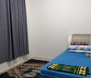 Batu Enam Casa | Selesa Homestay