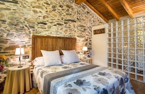 Aldeanueva de la Sierra Cabaña | Casa rural (alquiler íntegro) Los Monteros para 3 personas