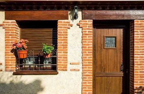 Aldeanueva de la Sierra Cabaña | Casa rural (alquiler íntegro) Los Monteros para 3 personas