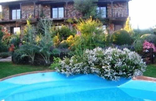 San Miguel del Robledo Cabaña | Casa rural JARA (alquiler íntegro) Jardines del Robledo para 2 personas