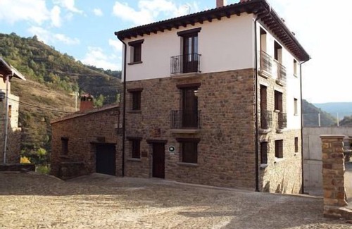 Laguna de Cameros Casa | Casa rural (alquiler íntegro) El Palomar del Abuelo para 16 personas
