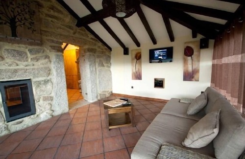 Arcos de Valdevez Cabaña | Casa rural (alquiler íntegro) Lugar de Oucias, Carralcova para 2 personas