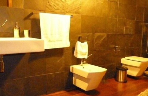 Arcos de Valdevez Cabaña | Casa rural (alquiler íntegro) Lugar de Oucias, Carralcova para 2 personas