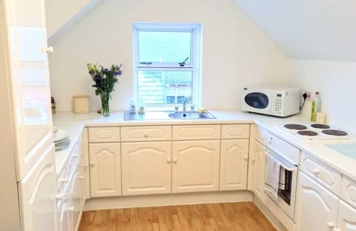 Monkton Cama Y Desayuno | Self Catering apartment (North Wing) St Andrew's House sleeps 6