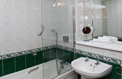 Scalpwilliam Apartamento | Self catering apartment with use of 4* Hotel facilities, including gym and pool