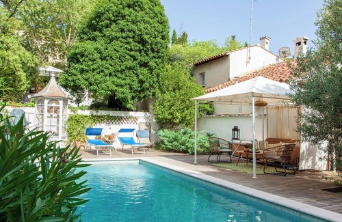 Quartier des Espesses Apartamento | Self catering apartment with swimming pool