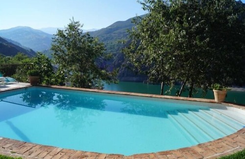 Guejar Sierra Cabaña | Casa rural (alquiler íntegro) Cortijo La Solanilla para 6 personas