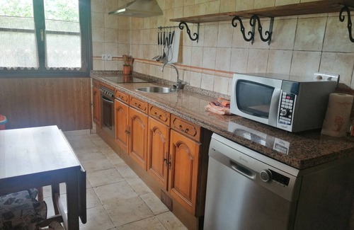 Santovena Cabaña | Casa rural (alquiler íntegro) La Viesca, Ofertas para el fin de año
