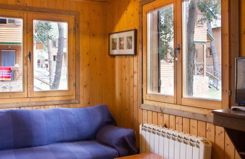 Prades Casa | Casa de madera adaptada (para 6 +2 personas)