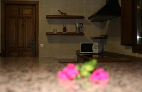 Villahermosa Cabaña | Casa rural (alquiler íntegro) Huerta Cuevas para 13 personas