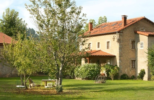 Silio Cabaña | La Casona de Don Elías (alquiler íntegro) para 8 personas