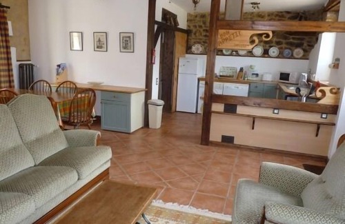 Corseul Cabaña | Casa rural (alquiler íntegro) La Julerie para 6 personas