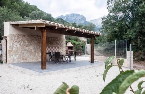 Pauls Cabaña | Casa rural (alquiler íntegro) La Remulla para 6 personas