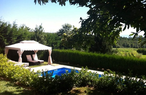 Tomino Cabaña | Lar da Vieira: piscina, jardín, jacuzzi VUT PO 115
