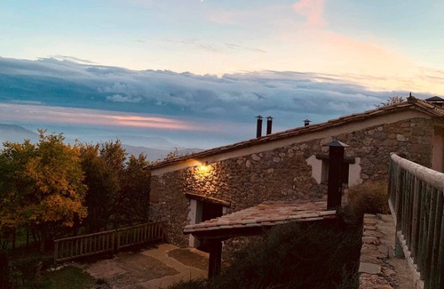 Lladurs Casa | Savina 2: Masía para 4 pax con piscina cubierta climatizada comunitaria