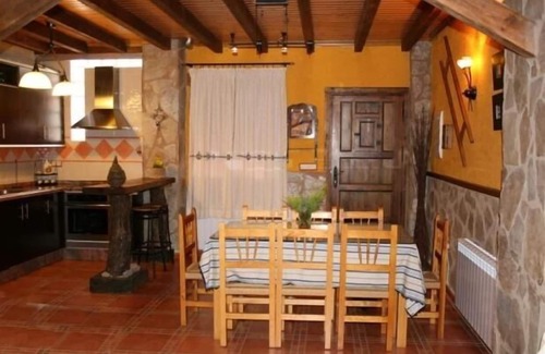 Molinicos Cabaña | Casa rural (alquiler íntegro) Rincón de Morote para 8 personas