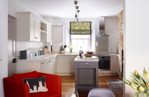 Stamford Casa | Casa de pueblo de época elegante con cocina en Stamford