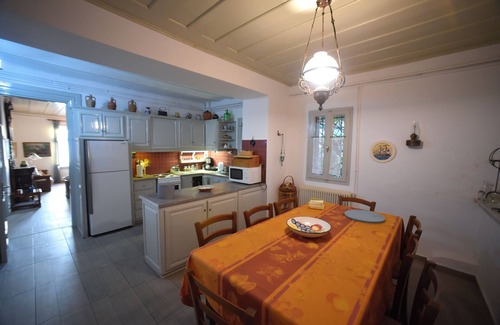 Mithimna Villa | Gite Villa con piscina privada y vistas al mar