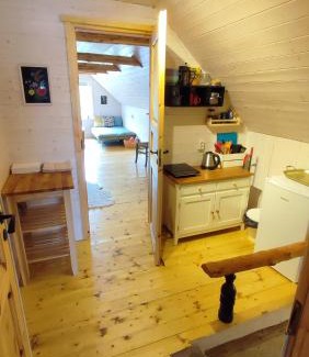 Karde Apartamento | Self check-in Attic Suite next to Hiking Trails