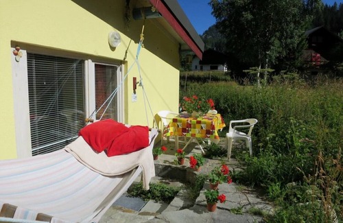 Argentiere Apartamento | Self-Contained EN-SUITE 32 sm in Chalet SUNSHINE ( New)