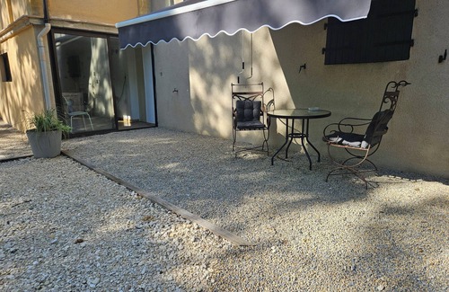 Valojoulx Apartamento | Self-contained apartment in the heart of the forest, 6 minutes from Lascaux