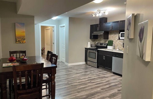 Edmonton Apartamento | Self contained-executive suite