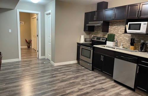 Edmonton Apartamento | Self contained-executive suite